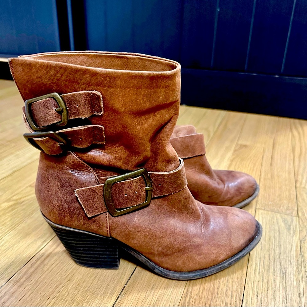 Lucky Brand Cognac Leather Ankle Boots with Buckle Straps